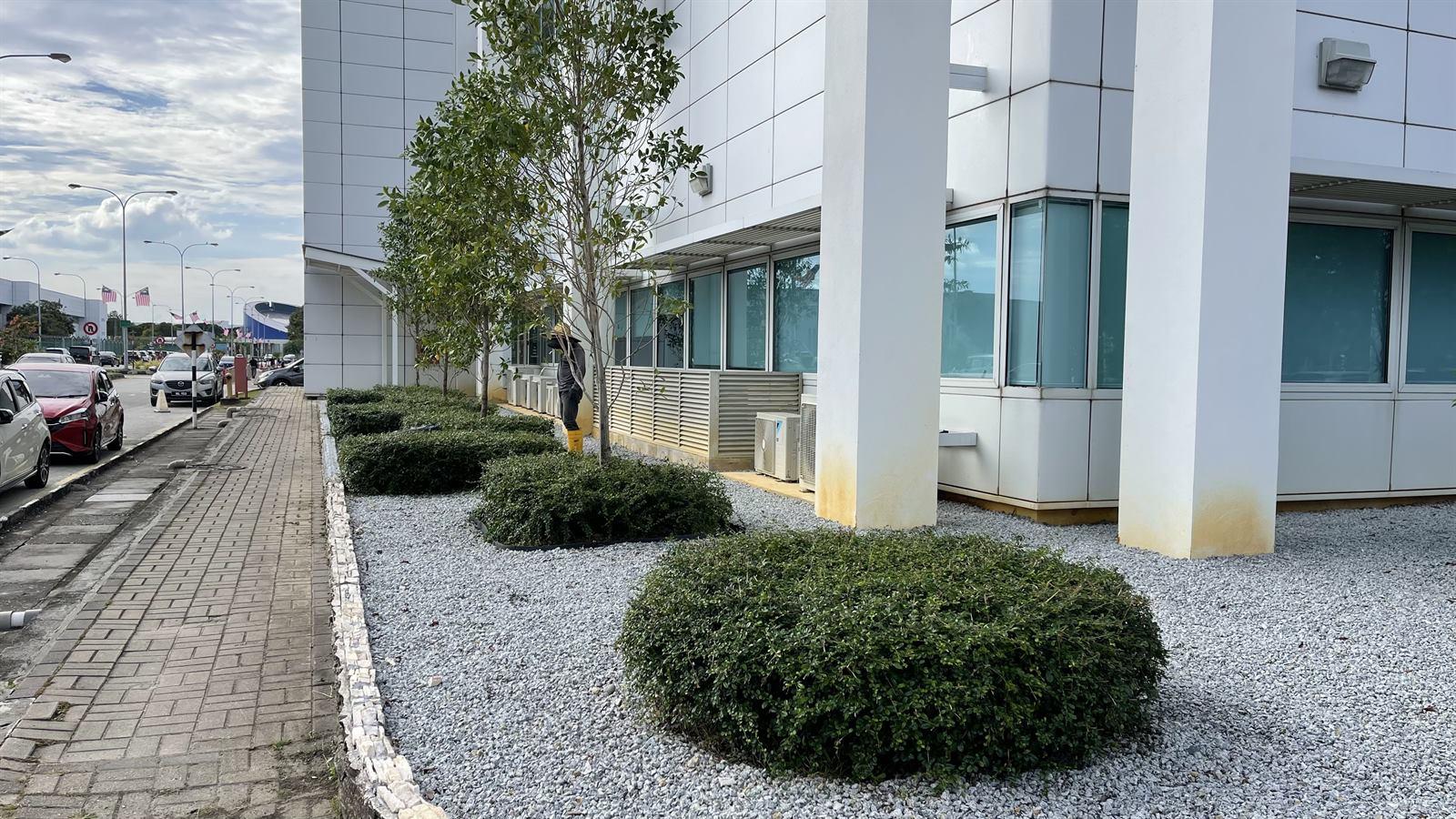 Commercial Frontage Care